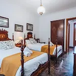 Damar Villa *